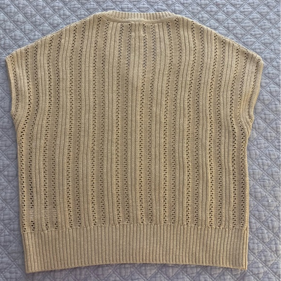 Joie Tan V-Neck Sweater with Cable Knit Design - Picture 3 of 6